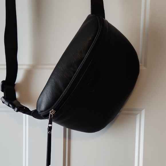 Chic Black and Brown Crossbody Bags - Picture 2 of 12